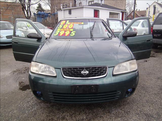 Nissan Sentra 2001 photo 1