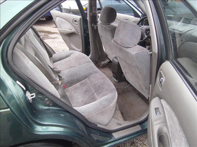 Nissan Sentra 2001 photo 4