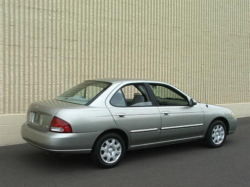 Nissan Sentra 2001 photo 2