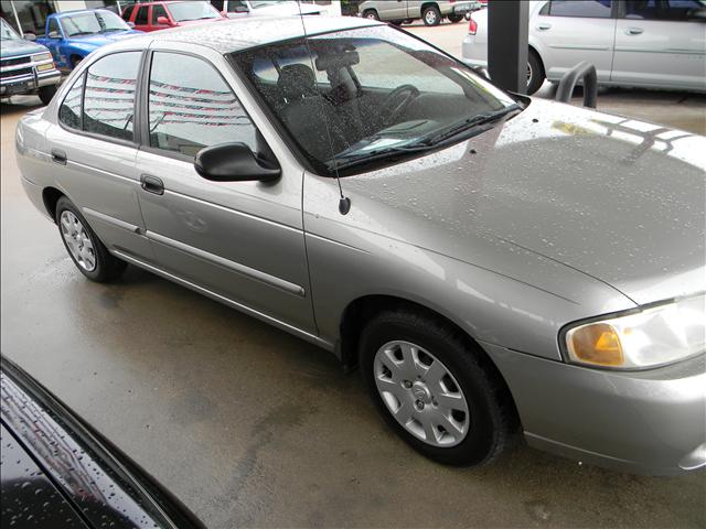 Nissan Sentra 2001 photo 3