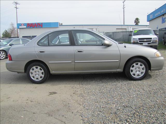 Nissan Sentra 2001 photo 4