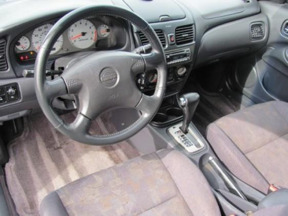 Nissan Sentra 2001 photo 3