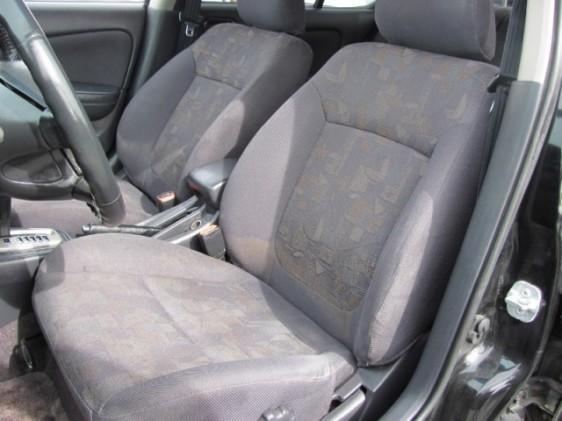 Nissan Sentra 2001 photo 4