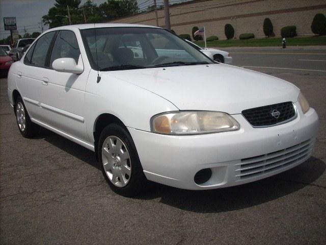 Nissan Sentra 2001 photo 2