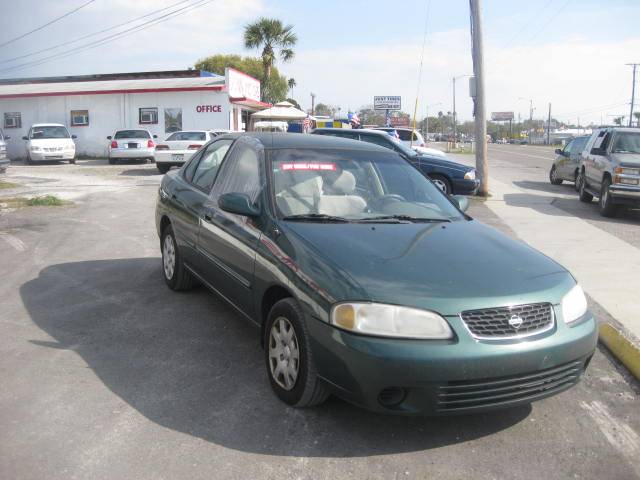Nissan Sentra 2001 photo 3