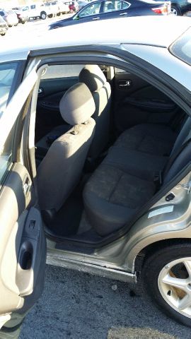 Nissan Sentra 2001 photo 1