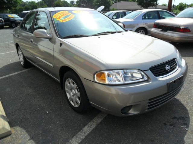 Nissan Sentra 2001 photo 3
