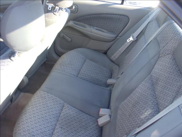 Nissan Sentra 2001 photo 5