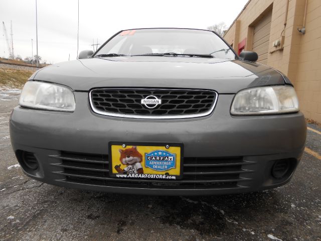 Nissan Sentra 2001 photo 3