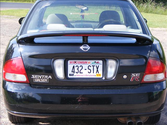 Nissan Sentra 2002 photo 2