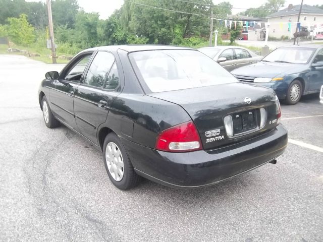 Nissan Sentra 2002 photo 1