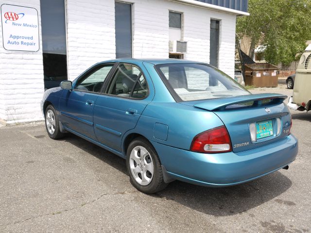 Nissan Sentra 2003 photo 2