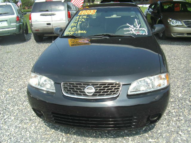 Nissan Sentra 2003 photo 2