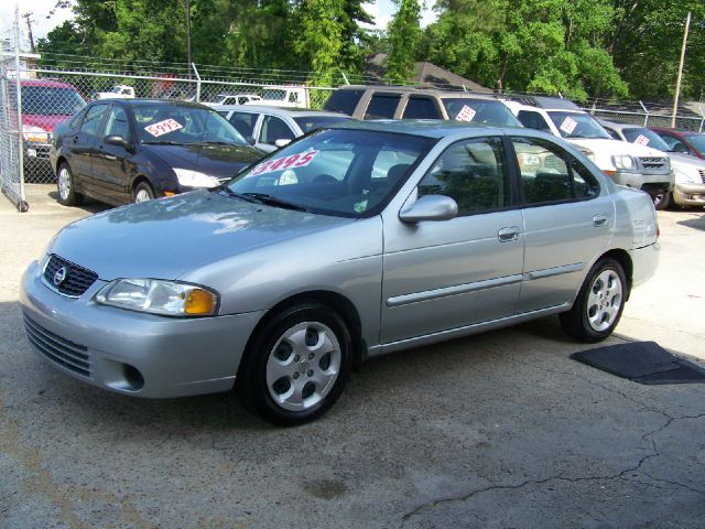Nissan Sentra 2003 photo 2