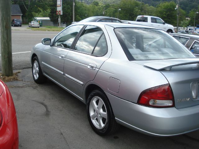 Nissan Sentra 2003 photo 4