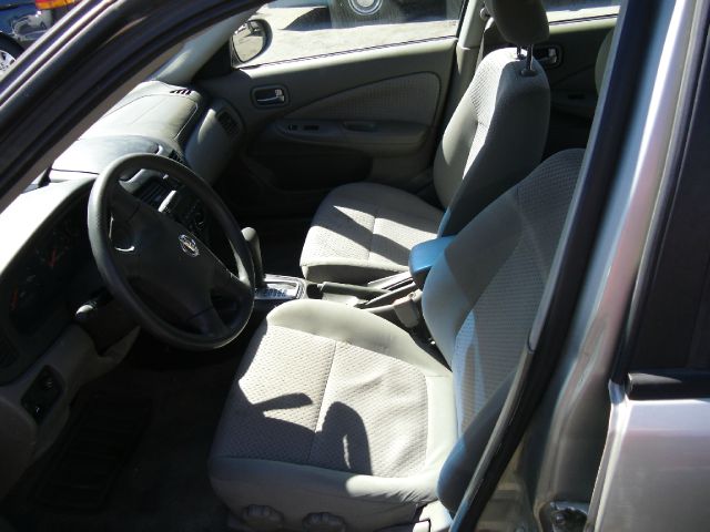 Nissan Sentra 2004 photo 3