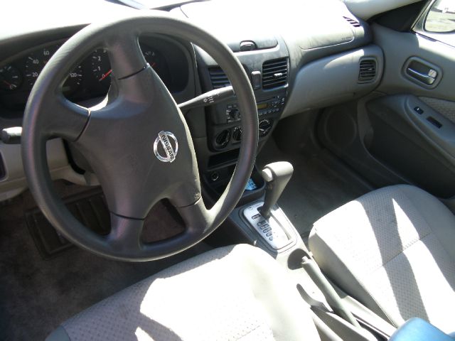 Nissan Sentra 2004 photo 7