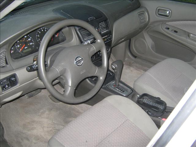 Nissan Sentra 2004 photo 5