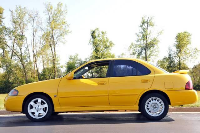 Nissan Sentra 2004 photo 3