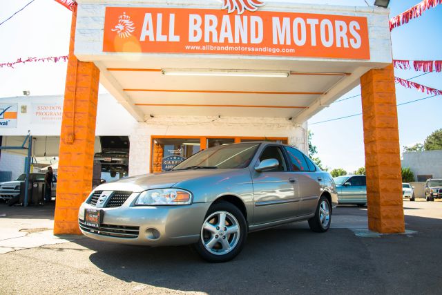 Nissan Sentra 2004 photo 1