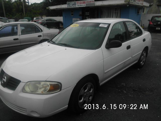 Nissan Sentra 2004 photo 1