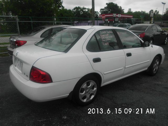 Nissan Sentra 2004 photo 3
