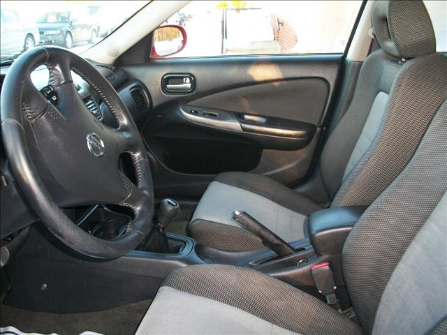 Nissan Sentra 2004 photo 3