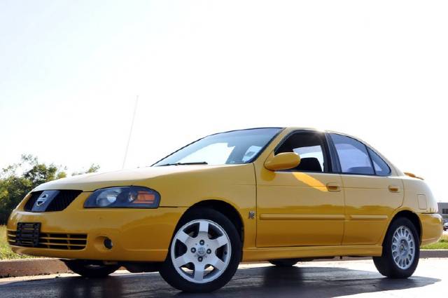 Nissan Sentra 2004 photo 1