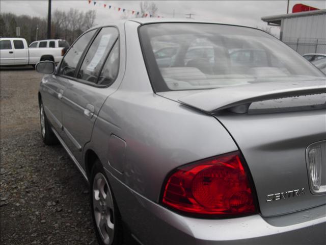 Nissan Sentra 2004 photo 5