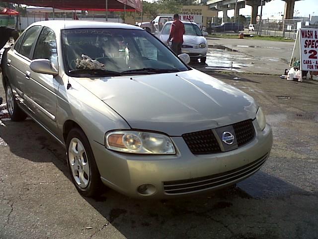 Nissan Sentra 2004 photo 3