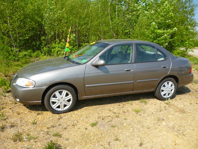 Nissan Sentra 2004 photo 2