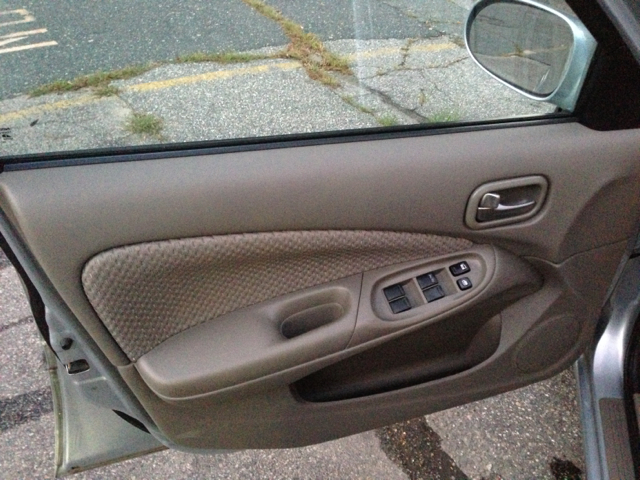 Nissan Sentra 2004 photo 2