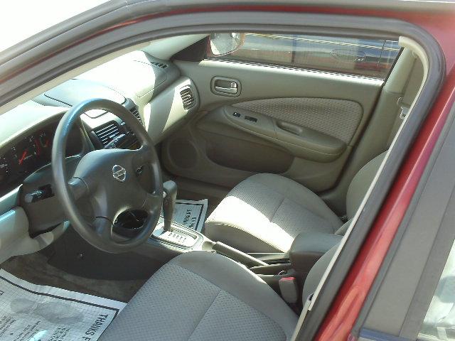 Nissan Sentra 2004 photo 2