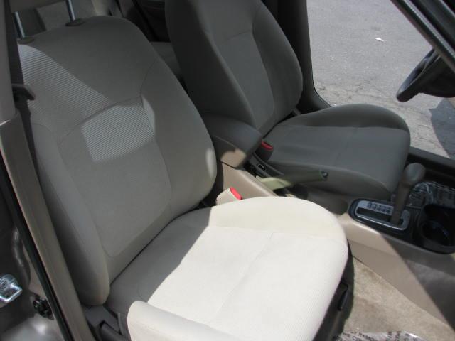 Nissan Sentra 2004 photo 10