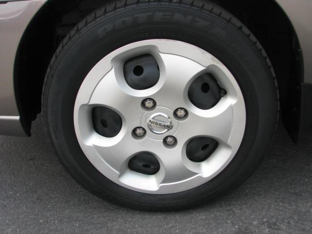 Nissan Sentra 2004 photo 5