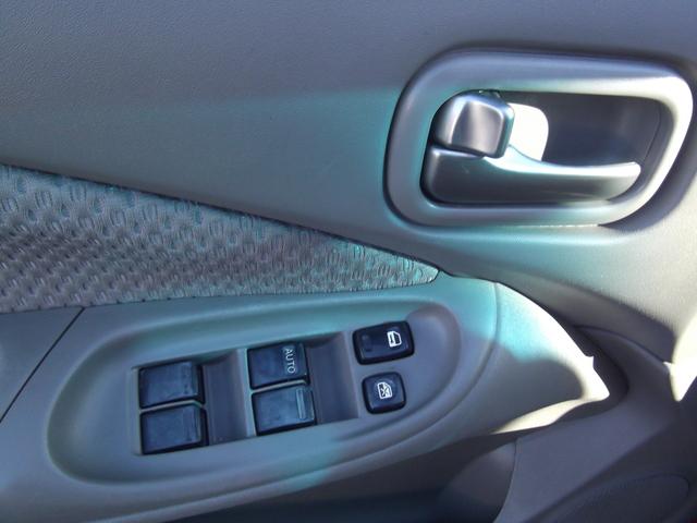 Nissan Sentra 2004 photo 5