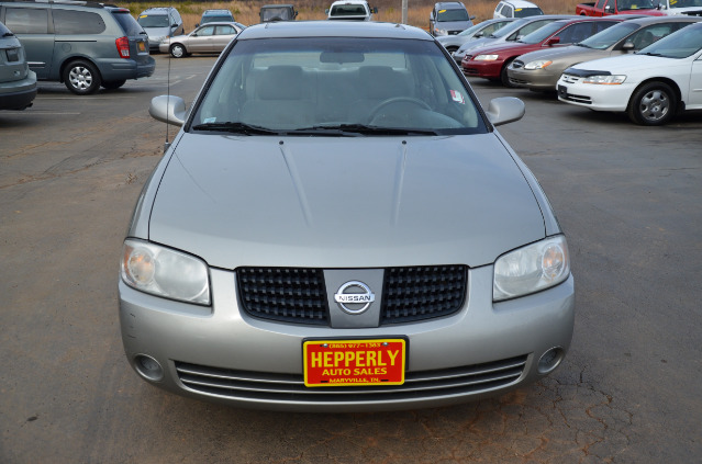 Nissan Sentra 2004 photo 4