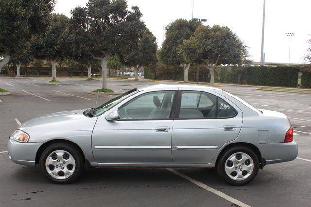 Nissan Sentra 2004 photo 4