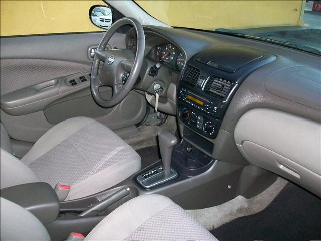 Nissan Sentra 2004 photo 4