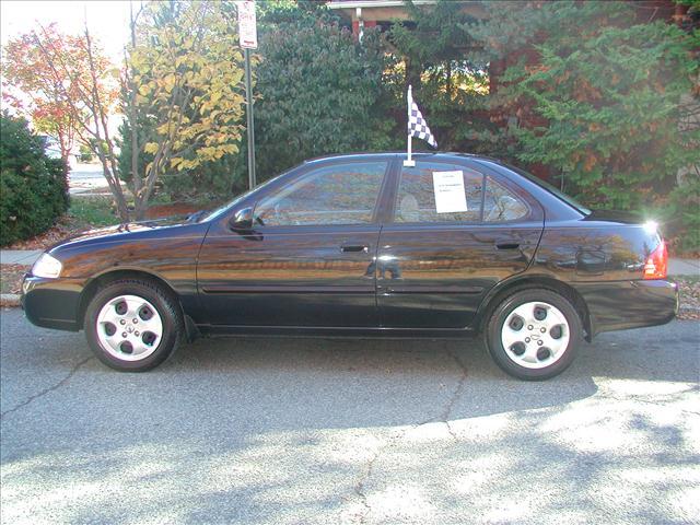 Nissan Sentra 2004 photo 1
