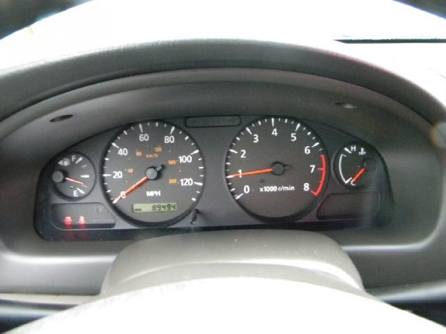 Nissan Sentra 2004 photo 4