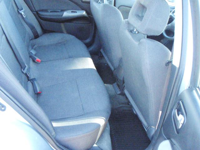 Nissan Sentra 2004 photo 3