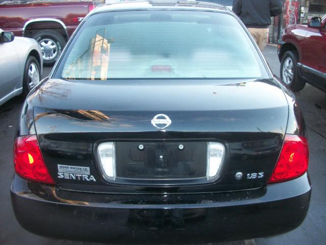 Nissan Sentra 2004 photo 3