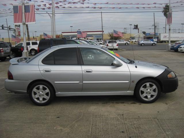 Nissan Sentra 2004 photo 4