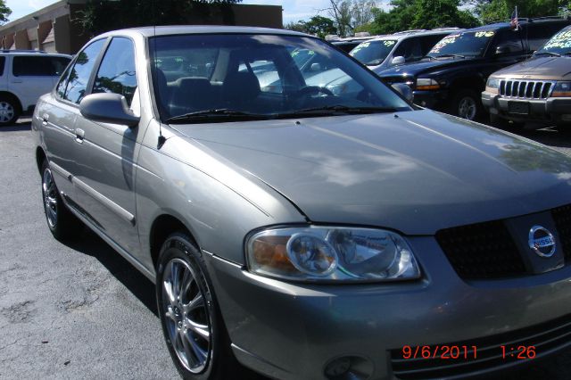 Nissan Sentra 2004 photo 3