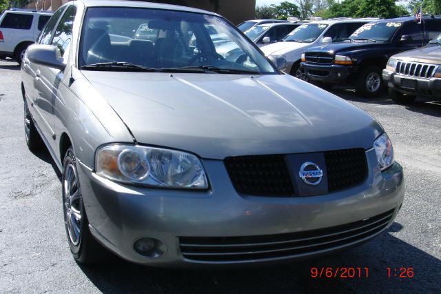 Nissan Sentra 2004 photo 4