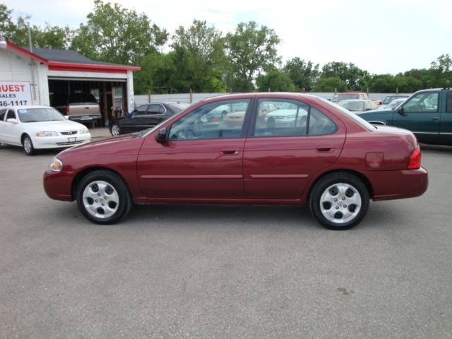 Nissan Sentra 2004 photo 1