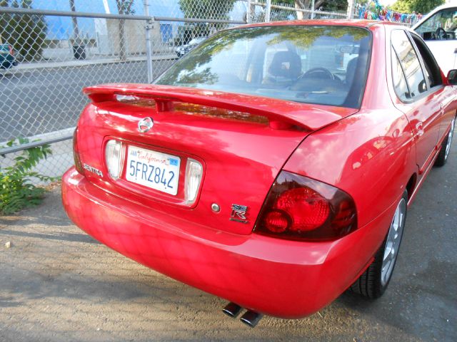 Nissan Sentra 2004 photo 2