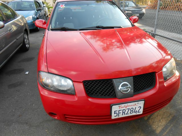 Nissan Sentra 2004 photo 4
