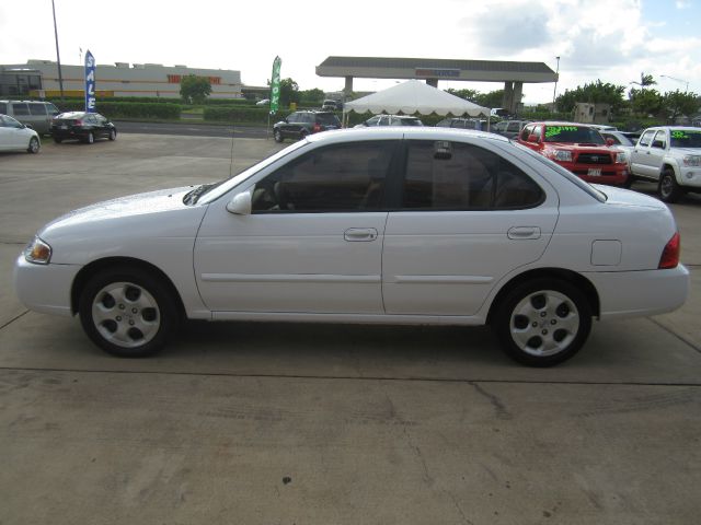 Nissan Sentra 2004 photo 1